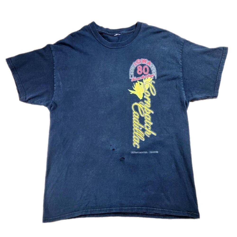 VINTAGE IOWA 80 TRUCK STOP GRAPHIC TSHIRT SEMI TRUCKS CADILLAC WALCOTT